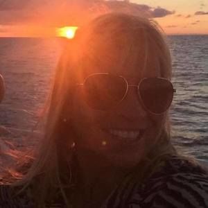 Meet your Posher, Rene'